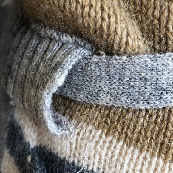 Vintage belted 100% wool cardigan 3/4 sleeves - Picture 6 of 8